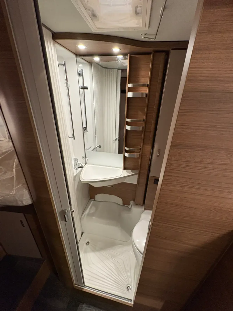 Knaus L!VE Van TI 650 MEG — billede 16 af 17