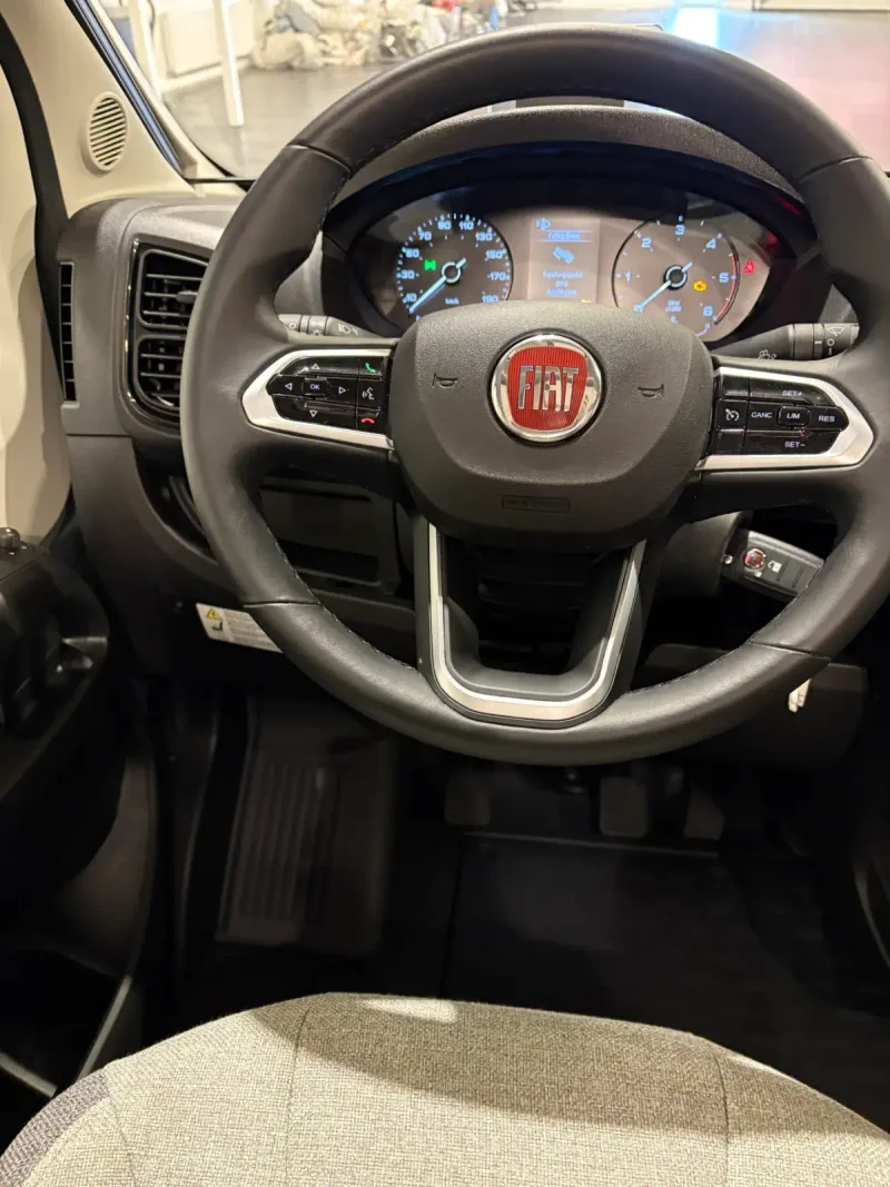Knaus L!VE Van TI 650 MEG — billede 14 af 17